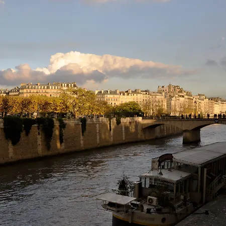 Korner Sorbonne باريس